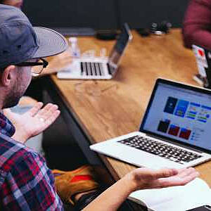 Öffnet die Seite 'Exklusiv für vhs-Teilnehmer: günstige Software'